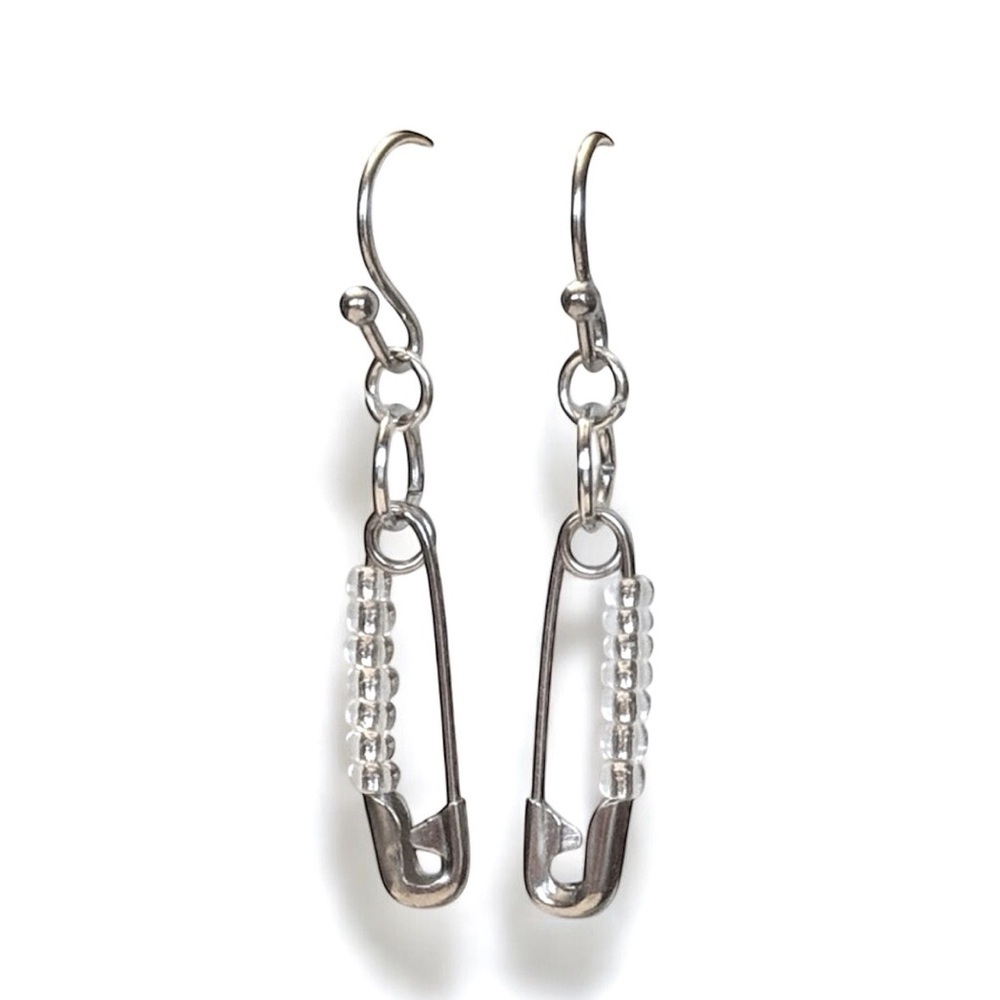 5 For $25💫Small Silver Safety Pin Punk Beaded Dangles